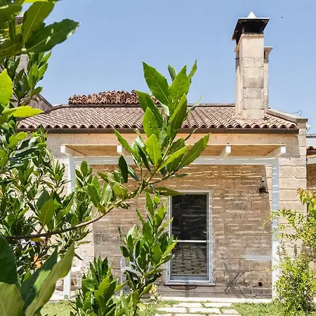 Masseria Vittoria Country house *